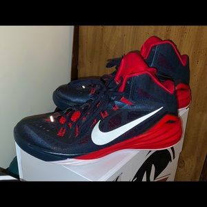 2014 Nike Hyperdunk Team USA away size 12